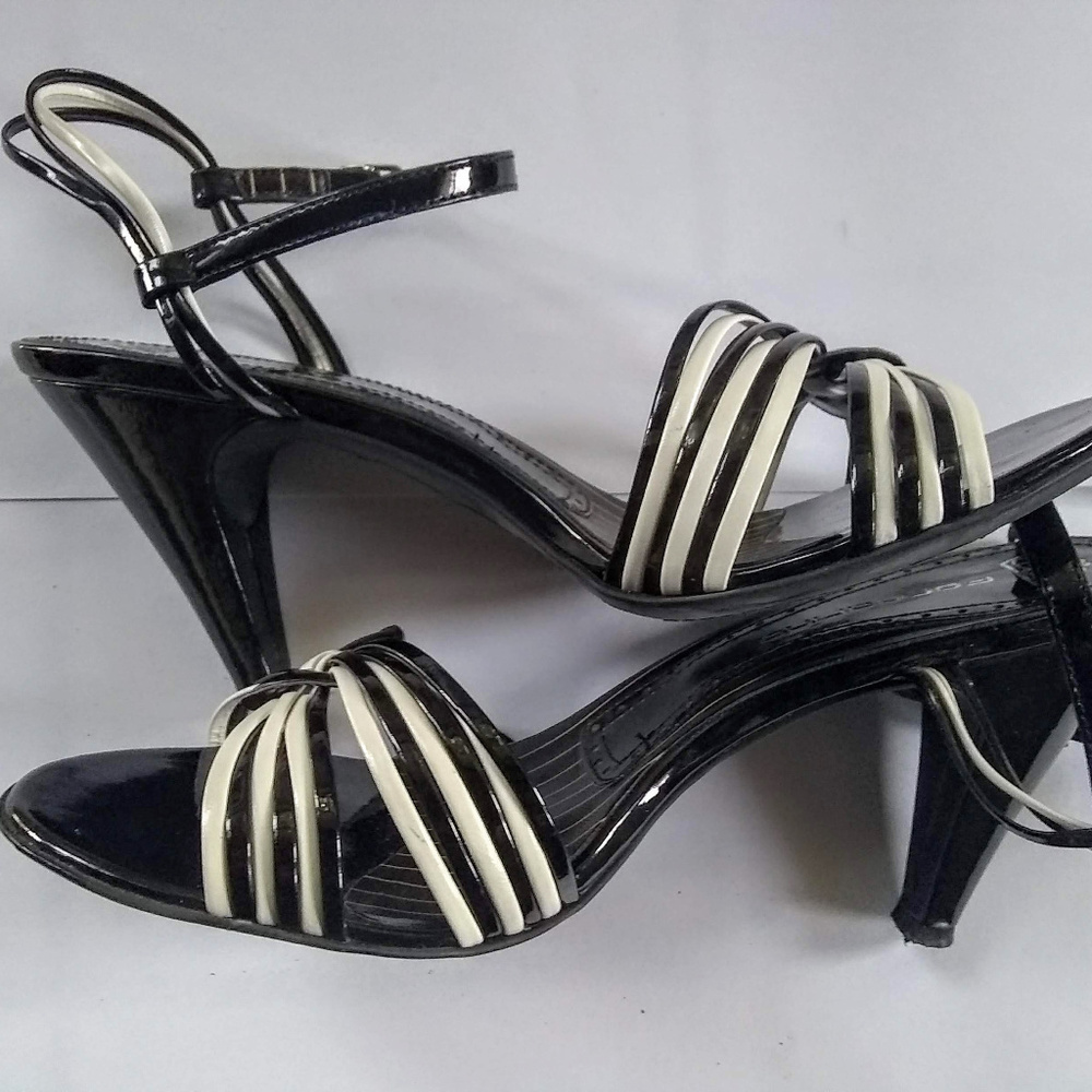 Fornarina Black and White Strappy Sandals - Picture 4 of 6